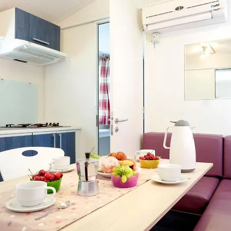 Dom wakacyjny Happy Camp Mobilhome Torre Rinalda By Interhome